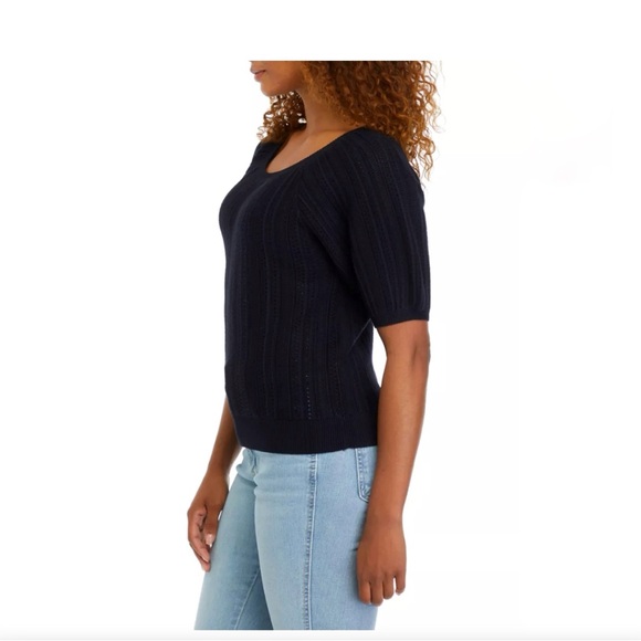 Brand New Philosophy Women's Black Puff Sleeve Pointelle Sweater Size Medium NWT - Picture 4 of 4